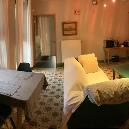 Au Chez Cecile